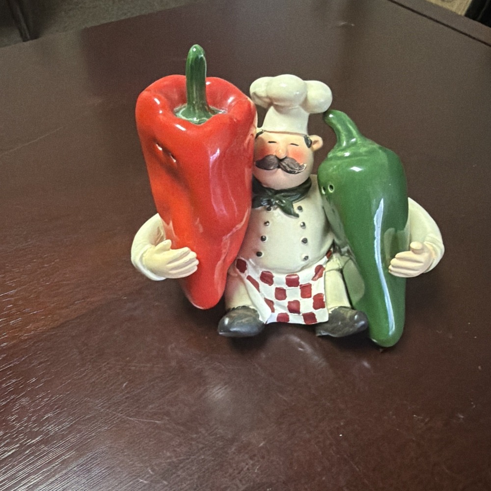 Bon Apetit Chef salt and pepper shakers